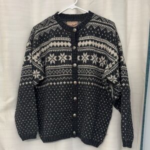 Women’s Original Woolrich Charcoal Grey and Cream Patterned Cardigan